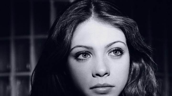 Michelle Trachtenberg Cute Eyes Black N White Face Closeup
